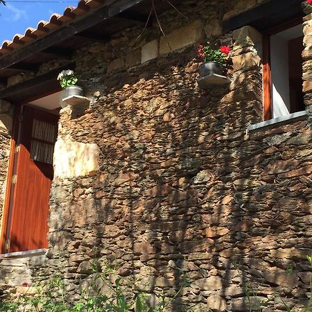 Villa Casinha De Pedra Penacova Esterno foto
